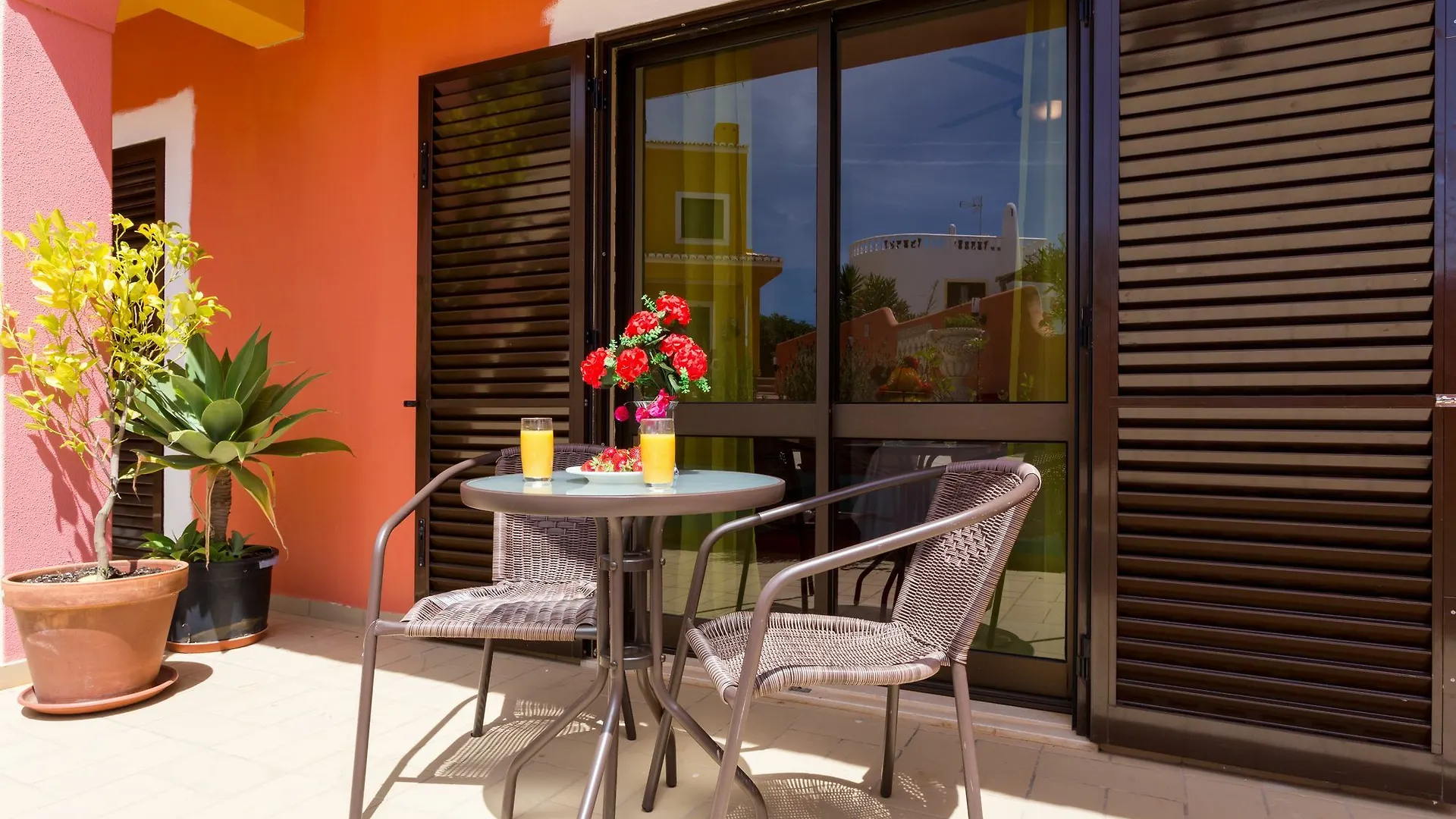 Gasthof Hotel Casa Concha - Peaceful And Relaxing Lagos